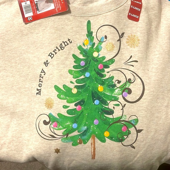 NWT Dec. 25th Holiday Christmas Merry & Bright Sweatshirt Size XL NWT - Picture 5 of 5